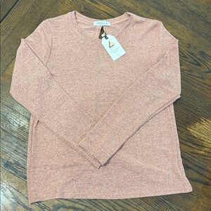 NWT Women’s Laslulu Heathered Pink Top